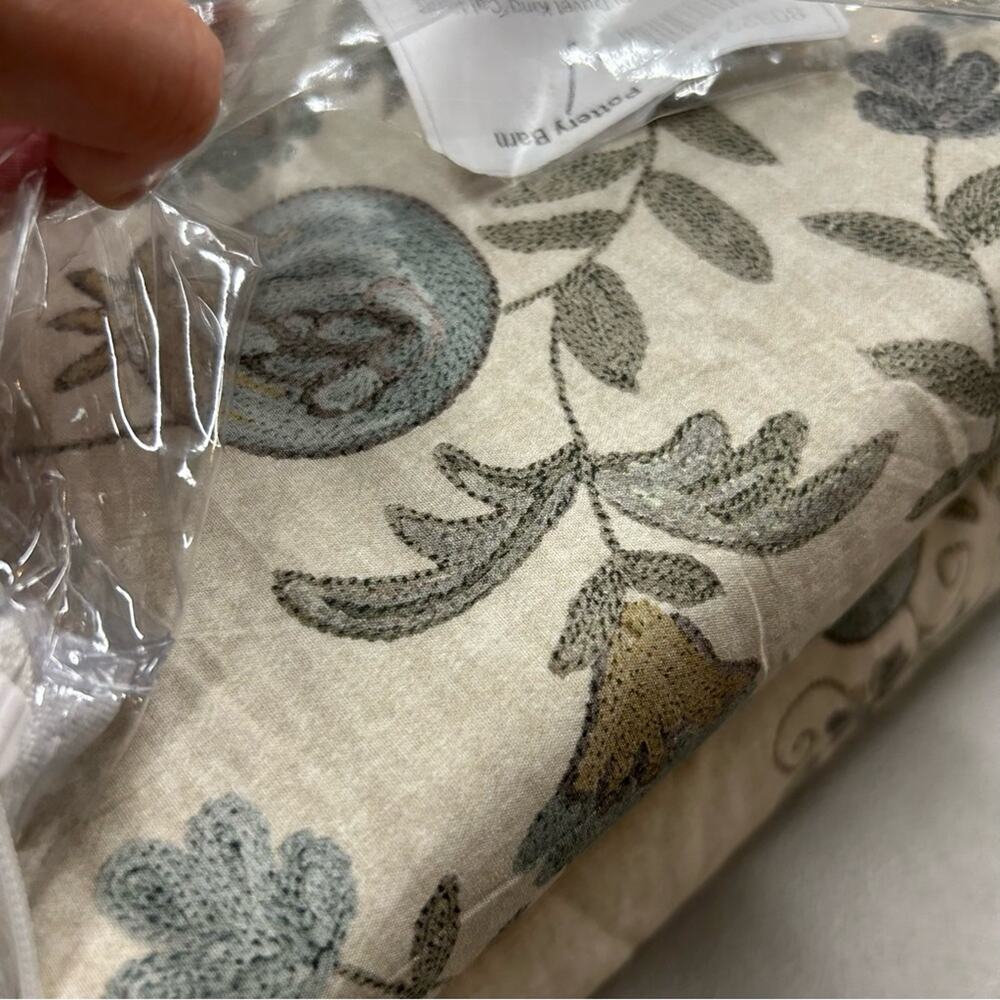 Pottery Barn Lilah Suzani Duvet Cover King / Cal King Floral Embroidered NEW - Picture 6 of 7